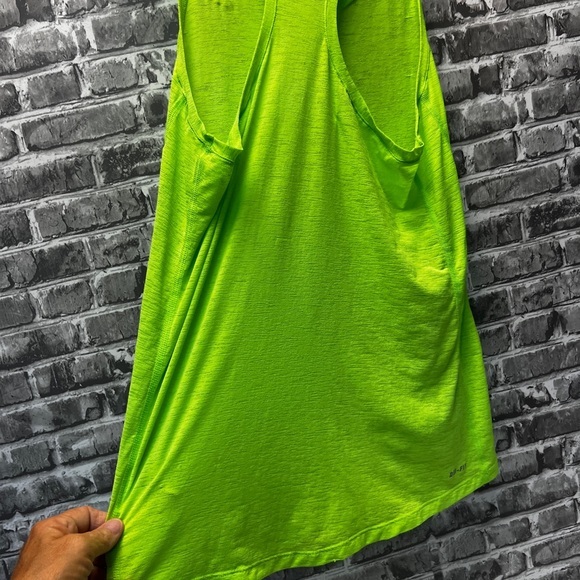 Nike‎ tank top - Picture 7 of 8